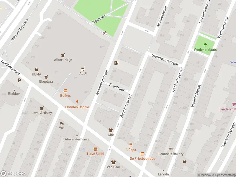 Ambulance met gepaste spoed naar de Evastraat in Rotterdam