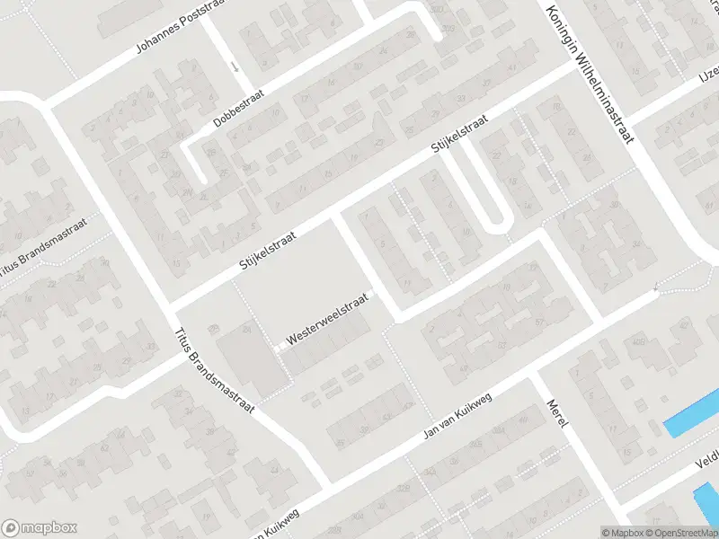 Ambulance met gepaste spoed naar de Westerweelstraat in Heemskerk