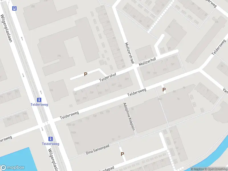 Ambulance met grote spoed naar de Teldersweg in Rotterdam