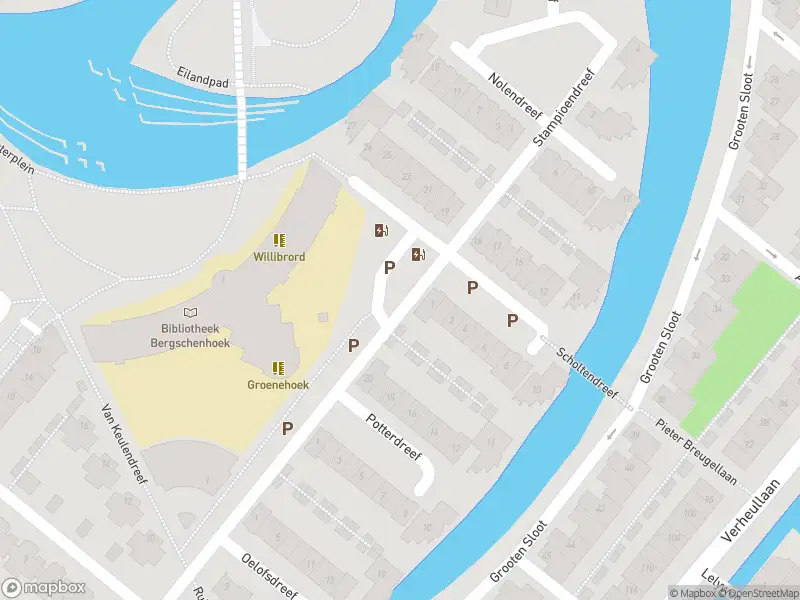 Brandweer met gepaste spoed naar de Stampioendreef in Bergschenhoek