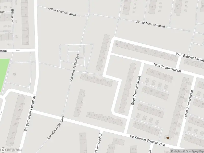 Ambulance met grote spoed naar de Jan Zwanenburghof in Amsterdam