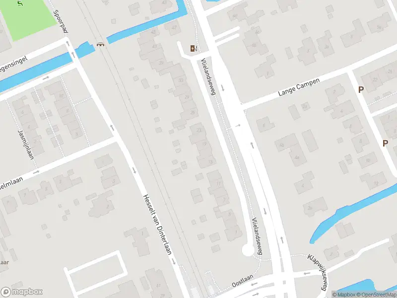 Ambulance met grote spoed naar de Wethouder van der Vaartlaan in Pijnacker