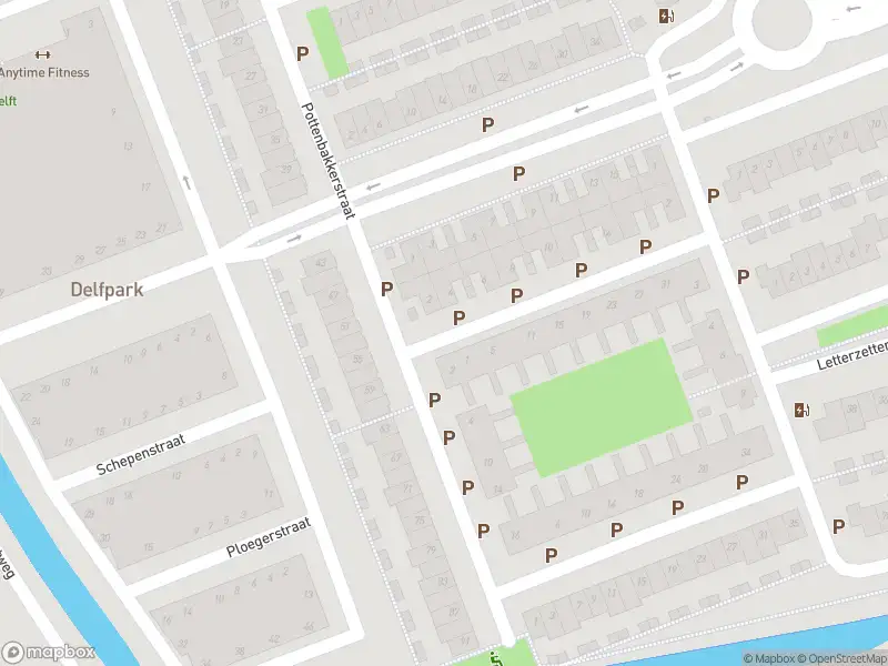 Ambulance met grote spoed naar de Glazenmakerstraat in Delfgauw