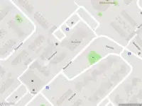 Brandweer met grote spoed naar de Amstelstraat in Assen vanwege voertuigbrand