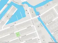 Ambulance met grote spoed naar de Jupiterlaan in Leiden