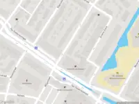 Brandweer met gepaste spoed naar de Korenbloemstraat in Alblasserdam vanwege waarnemen gaslucht