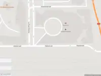 Ambulance met gepaste spoed naar de Hatostraat in Amsterdam