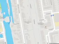 Ambulance met grote spoed naar de Driewegplein in Gouda