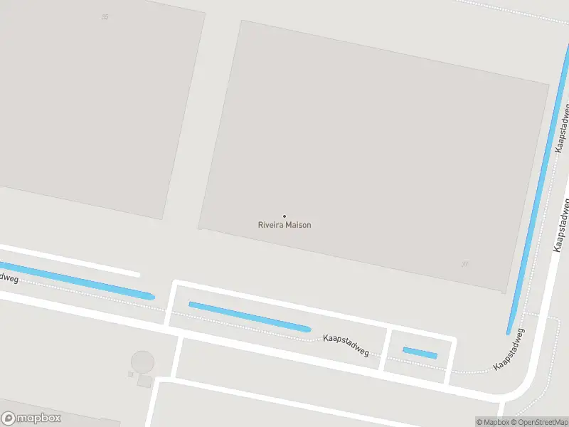 Brandweer met gepaste spoed naar de Kaapstadweg in Amsterdam