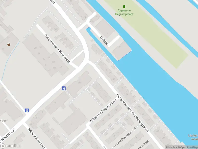 Brandweer met grote spoed naar de Burgemeesters Van Waningstraat in Ouderkerk aan den IJssel vanwege reanimatie