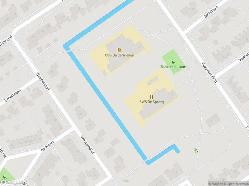 Politie naar de Patrijzenstraat in Tollebeek vanwege aanrijding met letsel