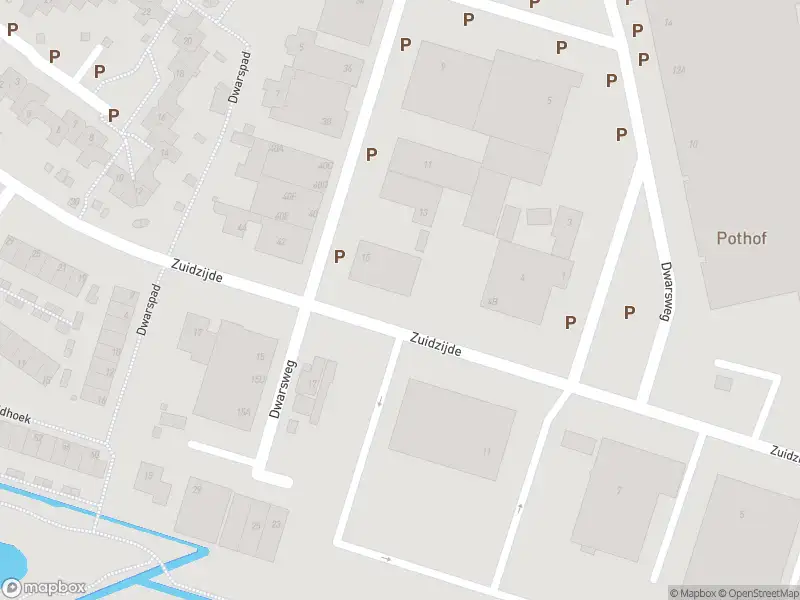 Ambulance met grote spoed naar de Ruysdaelstraat in Rozenburg