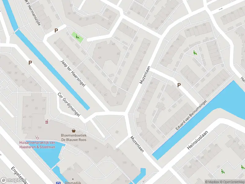 Ambulance met gepaste spoed naar de Jaap ter Haarsingel in Leiderdorp