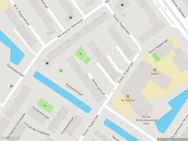 Ambulance met gepaste spoed naar de Idenburgstraat in Schiedam