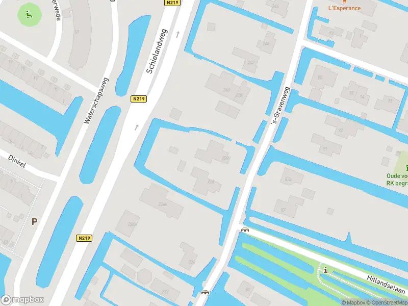 Ambulance naar de 's-Gravenweg in Nieuwerkerk aan den IJssel