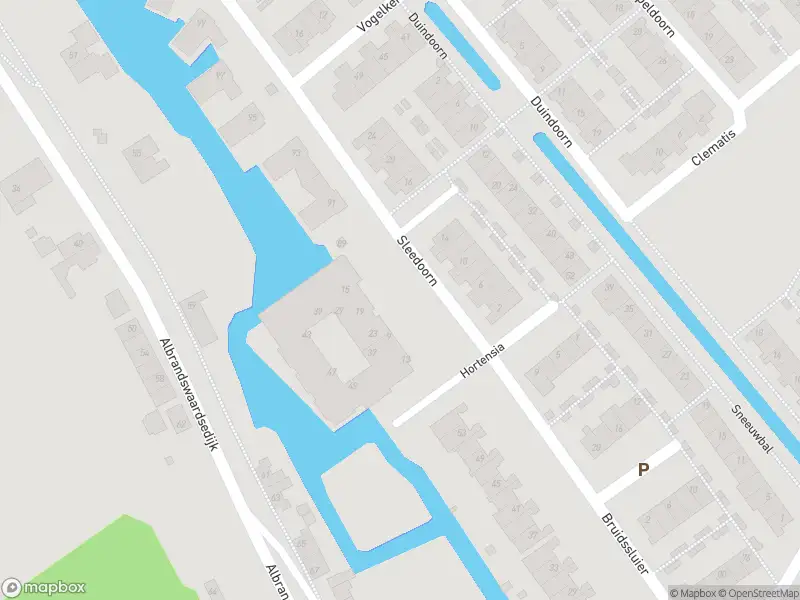 Ambulance met grote spoed naar de Sleedoorn in Poortugaal