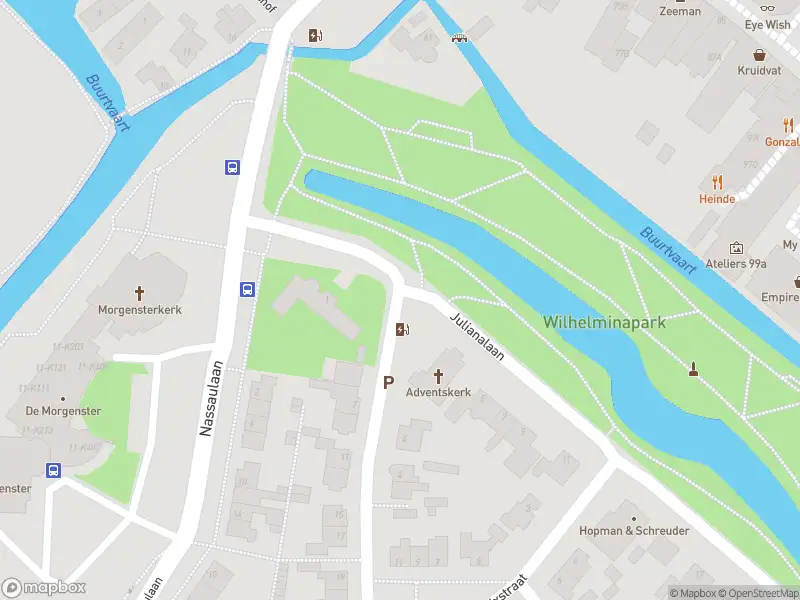 Ambulance met grote spoed naar de Dorpsstraat in Zoetermeer