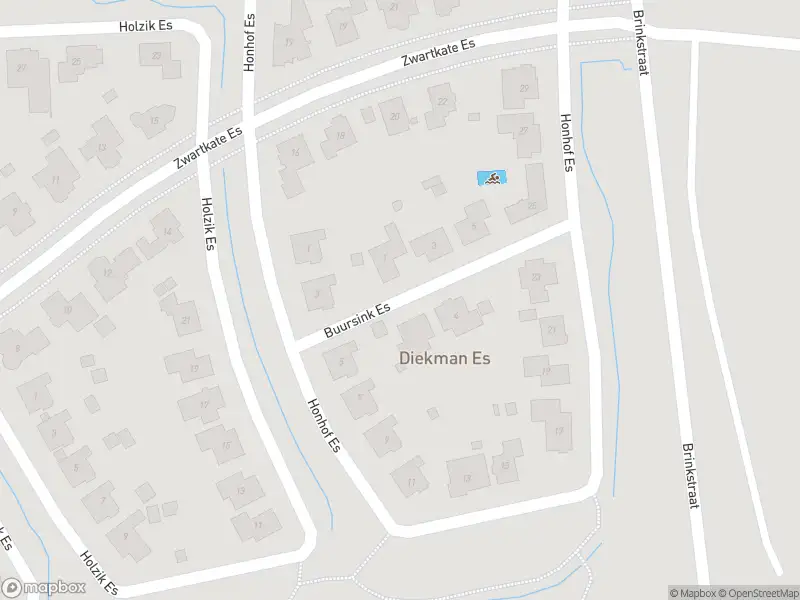 Brandweer met grote spoed naar de Buursink Es in Enschede vanwege gebouwbrand