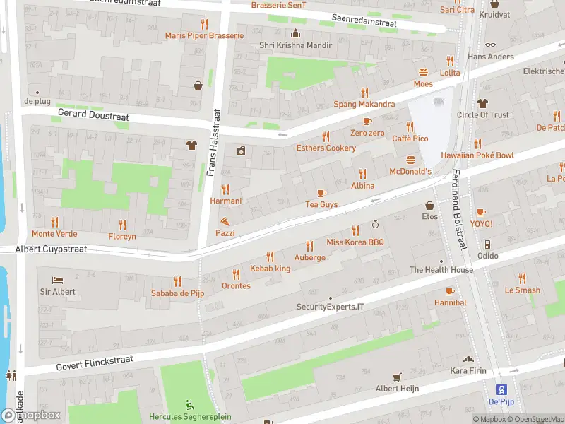 Ambulance met grote spoed naar de Burgemeester Tellegenstraat in Amsterdam