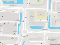 Ambulance met gepaste spoed naar de Juliana van Stolbergstraat in Alphen aan den Rijn