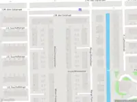 Ambulance met grote spoed naar de C.P.M. Rommeplantsoen in Amsterdam