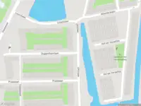 Ambulance met grote spoed naar de Guggenheimlaan in Amsterdam