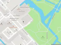 Ambulance met grote spoed naar de Persant Snoepweg in Leiderdorp