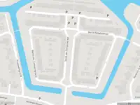 Brandweer met gepaste spoed naar de Pieter Poststraat in Vlissingen