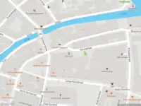 Ambulance met gepaste spoed naar de Boterstraat in Schiedam