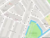 Brandweer met grote spoed naar de Bruijnings Ingenhoeslaan in Voorburg vanwege stankoverlast