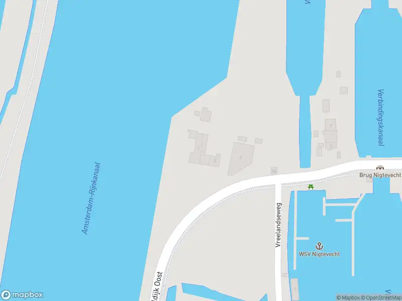 Brandweer met grote spoed naar de Kanaaldijk Oost in Nigtevecht vanwege voertuigen te water