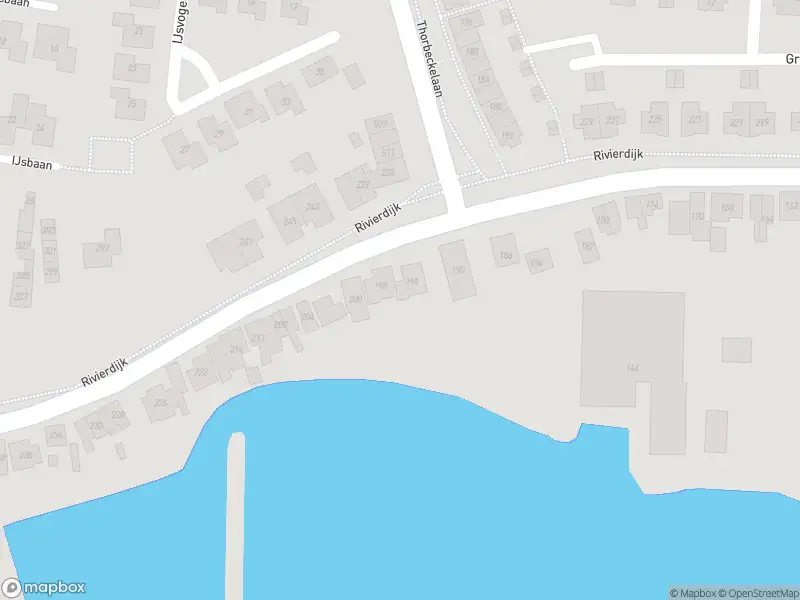 Ambulance met grote spoed naar de Rivierdijk in Sliedrecht