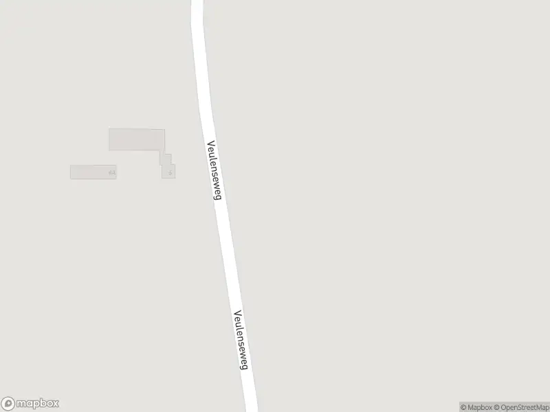 Brandweer met grote spoed naar de Steegse Peelweg in Leunen vanwege voertuigbrand