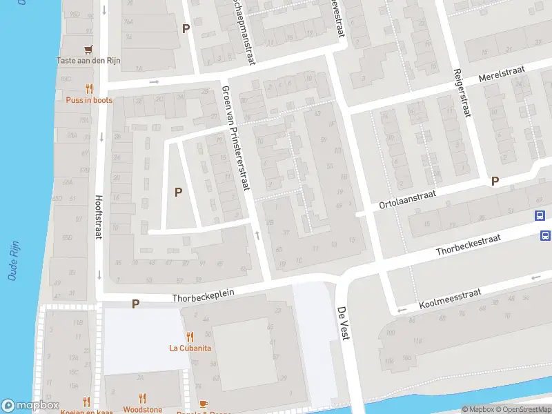 Ambulance met gepaste spoed naar de Ortolaanstraat in Alphen aan den Rijn