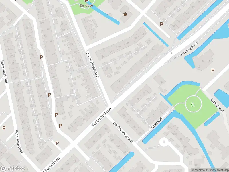 Ambulance met grote spoed naar de De Noorderhoek in Poeldijk