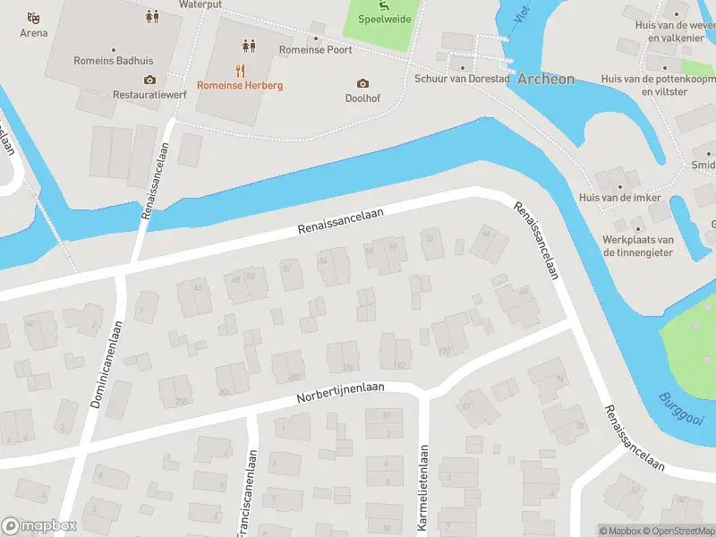 Ambulance met grote spoed naar de Norbertijnenlaan in Alphen aan den Rijn