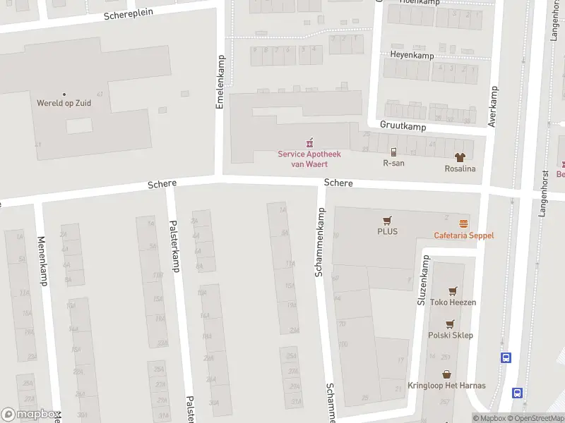 Ambulance met grote spoed naar de Schammenkamp in Rotterdam