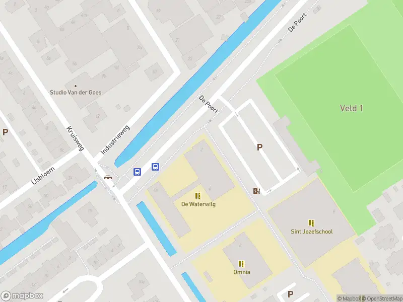 Ambulance met grote spoed naar de De Poort in Nootdorp