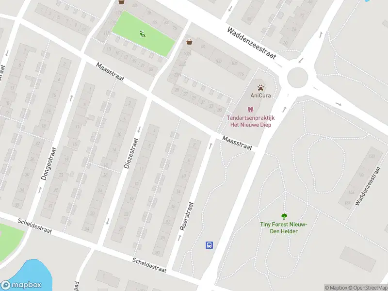 Ambulance met gepaste spoed naar de Roerstraat in Den Helder