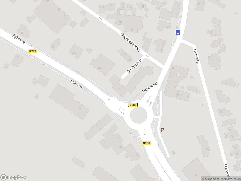 Ambulance met grote spoed naar de De Posthof in Baexem