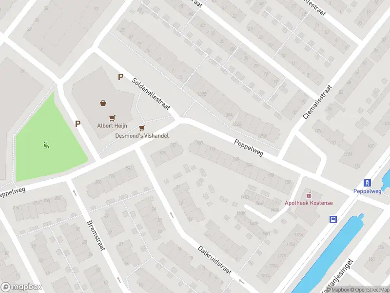 Ambulance met grote spoed naar de Peppelweg in Rotterdam