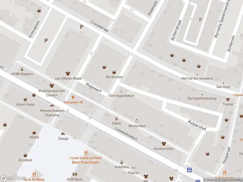 Ambulance met gepaste spoed naar de Weeshuisplein in Vlaardingen