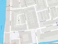 Ambulance met gepaste spoed naar de Ortolaanstraat in Alphen aan den Rijn