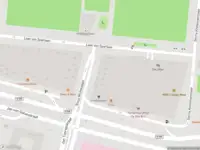 Ambulance met gepaste spoed naar de Rinus Michelslaan in Amsterdam