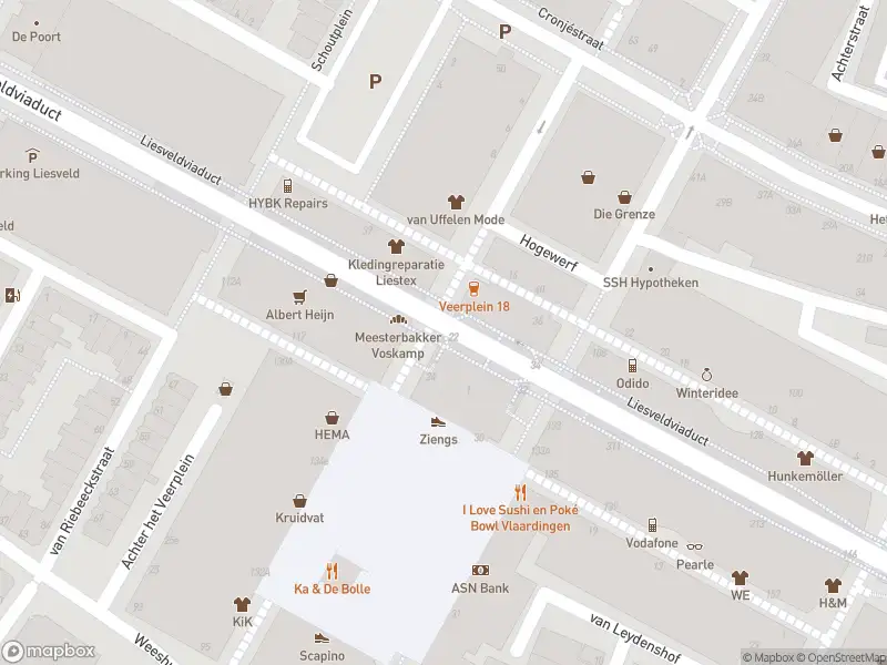 Ambulance met gepaste spoed naar de Liesveldviaduct in Vlaardingen