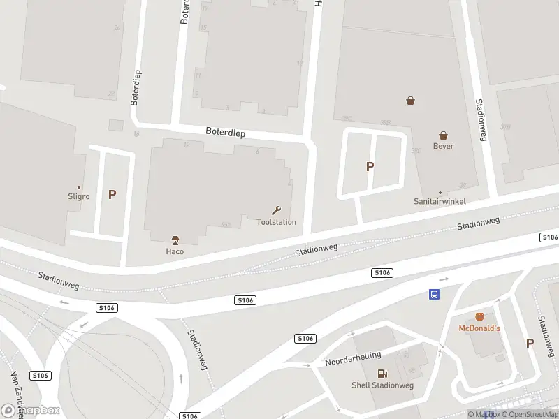 Ambulance met gepaste spoed naar de Stadionweg in Rotterdam