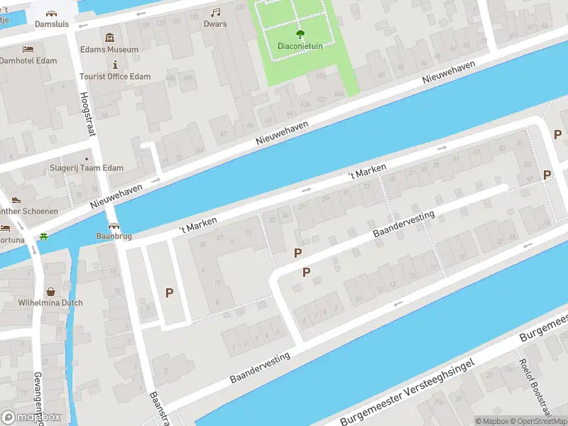 Ambulance met gepaste spoed naar de 't Marken in Edam