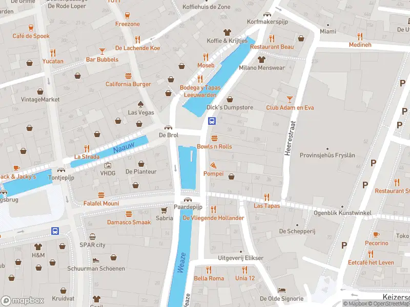 Brandweer met grote spoed naar de Groentemarkt in Leeuwarden vanwege afgaan automatisch brandalarm