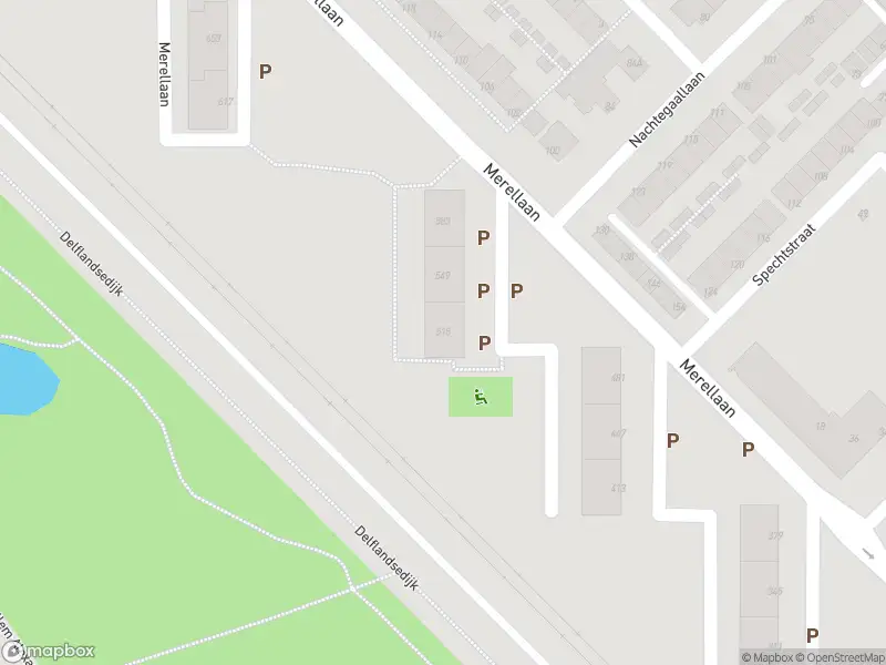 Ambulance met grote spoed naar de Merellaan in Maassluis