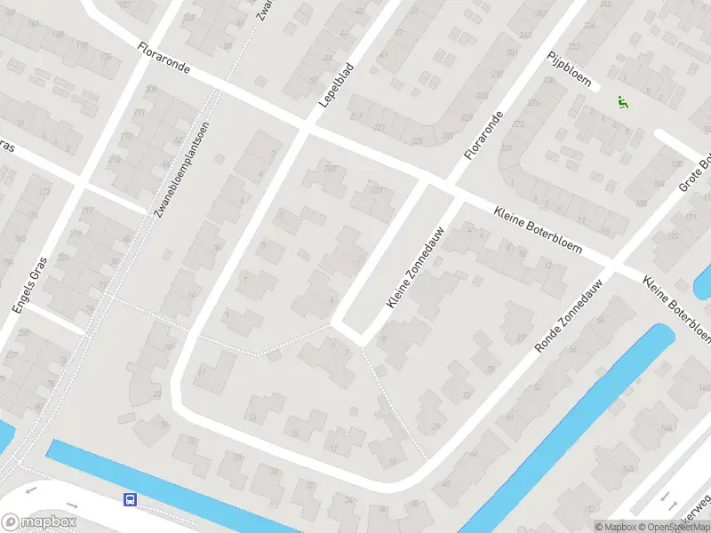 Ambulance met grote spoed naar de Kleine Zonnedauw in Velserbroek